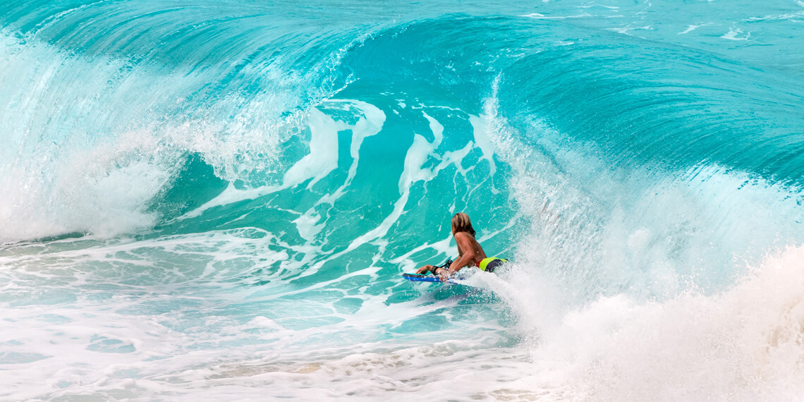 Bodyboards: made of three main core materials: dow polyethylene foam (PE), polypropylene foam (PP), and extruded polystyrene (EPS) | Photo: Shutterstock