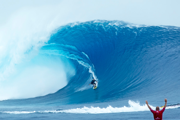 Cloudbreak, Tavarua: one of the world's best tropical surfing waves | Photo: Red Bull