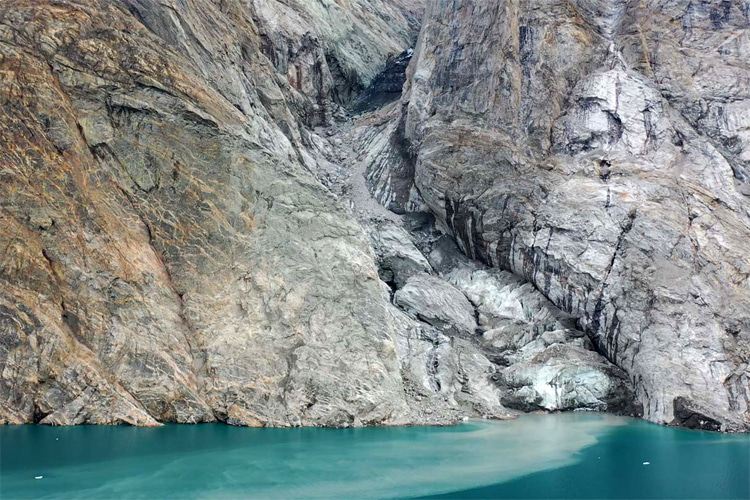 Dickson Fjord: a rockslide in Greenland generated a 650-foot megatsunami wave that reached Ella Island | Photo: Wieter Boone/Flanders Marine Institute