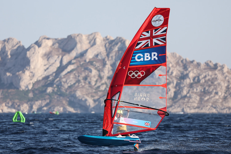 Emma Wilson: the British IQFoil windsurfer is dominating nearly all races | Photo: World Sailing