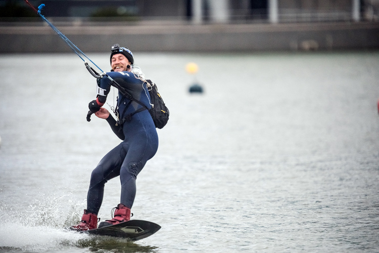 Erkka Lehtonen: 10 hours and 15 minutes riding his board in a cable wakeboarding park