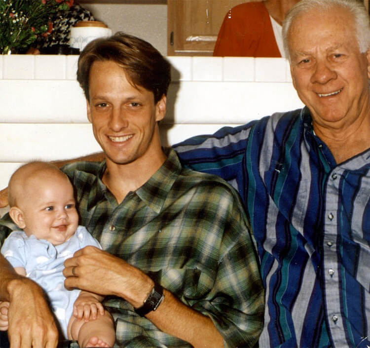 Riley, Tony, and Frank Hawk: all skateboarders | Photo: Hawk Archive