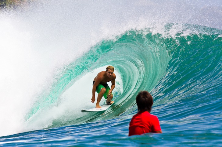 Getting barreled: keep up that speed | Photo: Rip Curl/Mick Curley