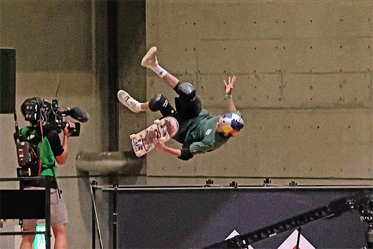 Gui Khuri: performing and getting ready to land the first-ever kickflip body varial 900 in a competition