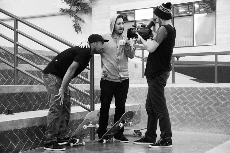 Eric Koston (left) and Steve Berra (center): the founder of The Berrics skateparks and website | Photo: The Berrics