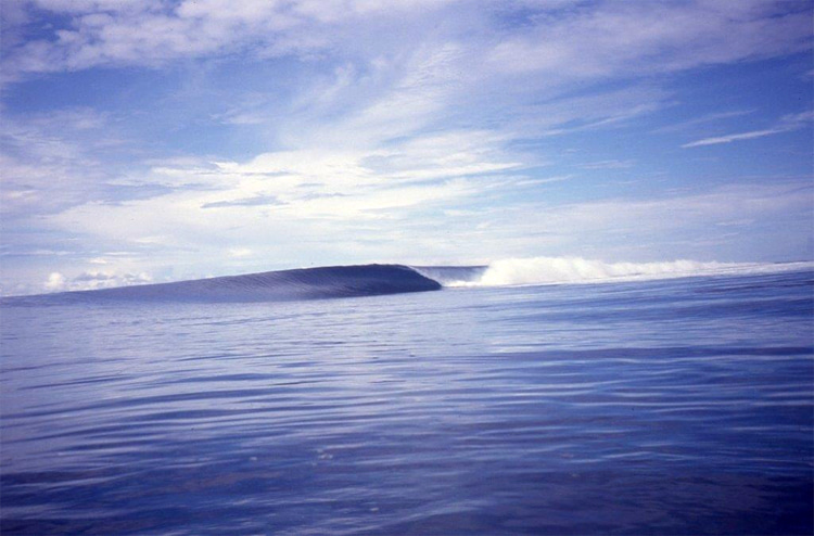 Lance's Right: the shot Knight took on the first time he paddled out at the Mentawai right-hander | Photo: Knight Archive