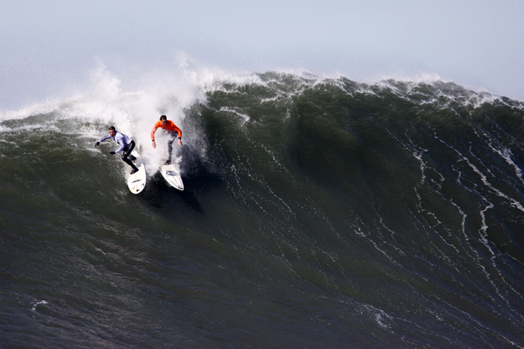 Mavericks: surfers have died surfing the California wave | Photo: Shutterstock