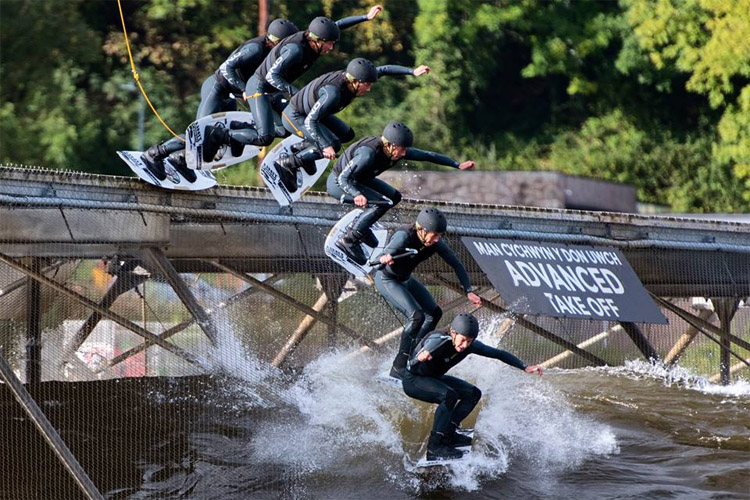 Nico von Lerchenfeld: wakeboarding in an artificial wave pool | Photo: O'Neill