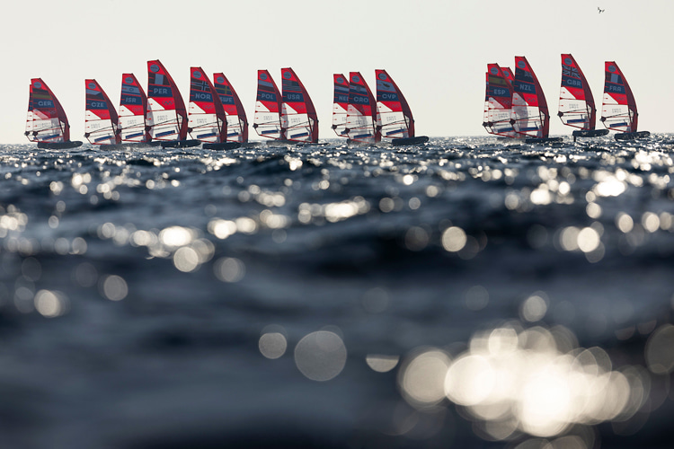 IQFoil: windsurfers are getting ready for the medal race | Photo: World Sailing