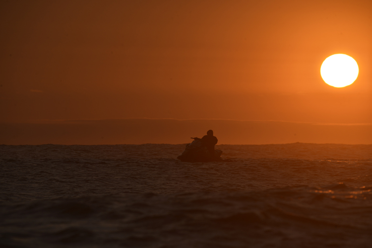 Pacasmayo: a Peruvian surf town with amazing golden sunsets | Photo: IWT