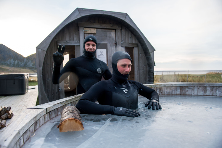 Surfing, sauna, and ice bath: Mick Fanning embraces the healthy routine in Lofoten, Norway | Photo: Red Bull