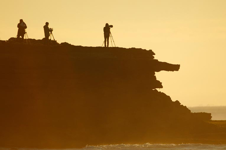 Surf videos: plan the perfect angles before shooting | Photo: Dan Warbrick/Rip Curl