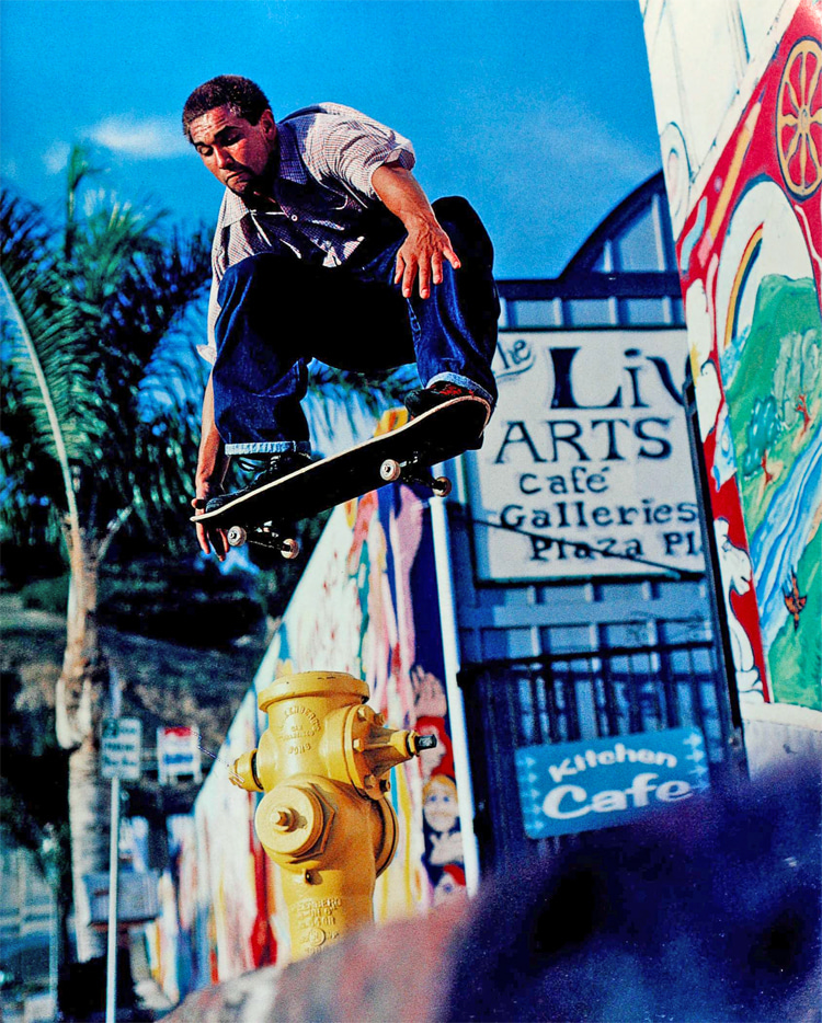 Street skating: probably the most popular skateboarding discipline | Photo: Scott Starr