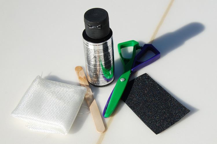 Surfboard ding repair kit: do it yourself | Photo: SurferToday.com