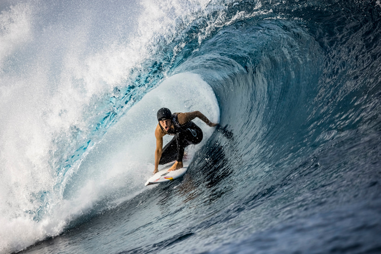 Helmets: the best way to prevent concussions in surfing | Photo: Red Bull