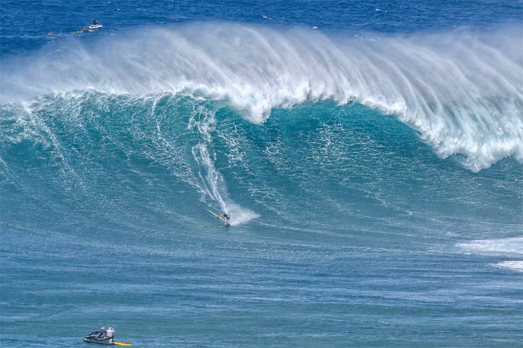 Zane Schweitzer: the grand winner 2020/2021 IWT Big Wave Awards | Photo: Fish Bowl Diaries